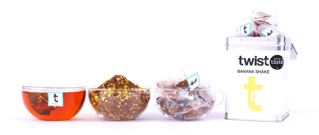 Twist Rooibos: a cup of tea, the loose leaf and the caddy